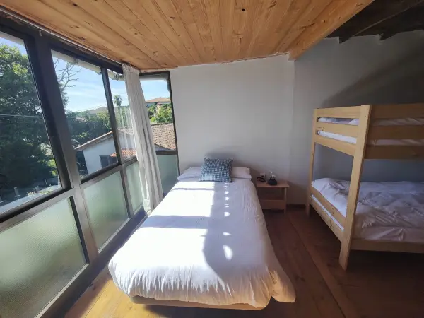 Habitación con litera, detalle